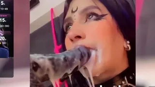 Watch this sexy fetish hoe anally toy and fist in solo