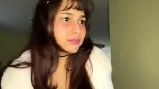 Lovely Amateur teen brunette masturbating outdoor