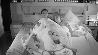 Teen Brunette Masutrbating on cam