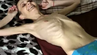 Hot amateur teen butt plug solo play