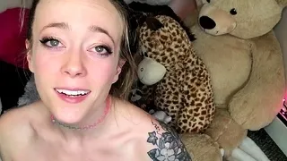 Brunette Solo Webcam Masturbation