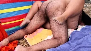 Amateur outdoor couple fucking on cam