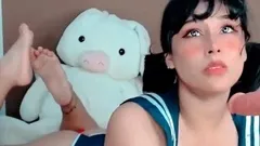 Amateur Webcam Teen Masturbates And Teases