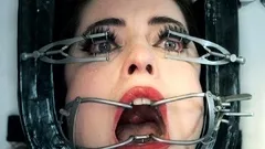 Solo fetish hoe toys her pussy with cucumber and loves it