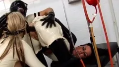 Amateur blonde schoolgirl fingers her hungry clam