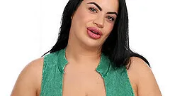 Chubby brunette Lissa drops it all and gets dicked during casting