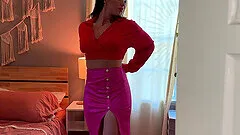 Solo Mandy Waters with natural tits fingering her love tube