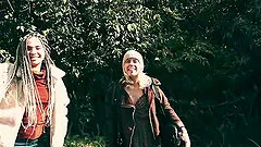 Homemade video of a blonde babe licking pussy during a threesome