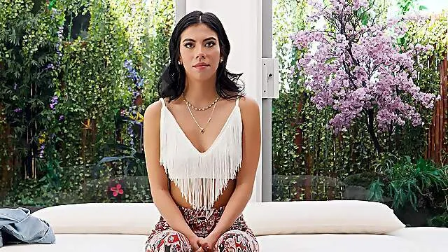 Strong cock makes casting brunette try unique fuck perversions