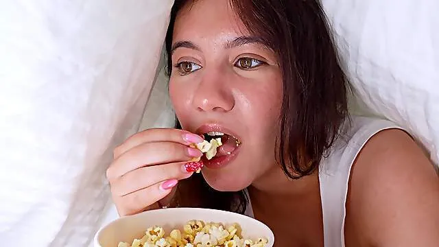 Aroused teen shgares personal home solo by toying her cunt like a slut