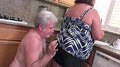 Chubby Mature Wife Lacy Bangs Wants Her Fat Butt Filled