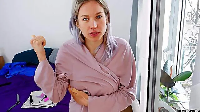 Teen with slender forms ends massive hardcore cam shag with facial