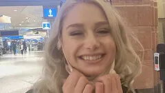 Homemade video of a solo chick fingering herself - Scarlett