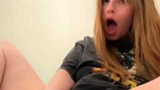 Sexy teen ebony solo toy masturbation