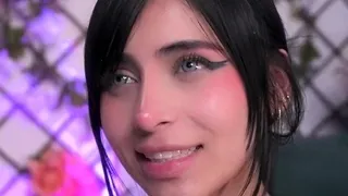 Homemade amateur webcam babe masturbating