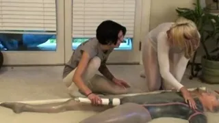 Porn tube lesbian een lesbian fetish threesome toys