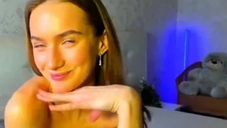 Close up teen pussy gaping action