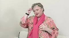 Horny BBW Jolanka gets naked and plays with her sex toys