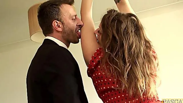 Curvy woman receives the rough treatment in home BDSM anal tryout