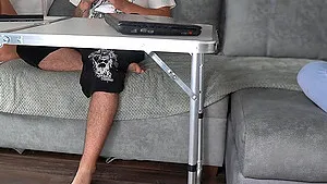 Big booty babe rides like a pornstar