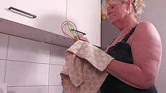 Kiki moans while pleasuring her pussy with a vibrator - HD