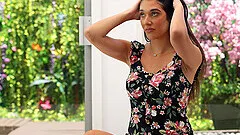 Bubble butt amateur Aria drops her dress and gets fucked in POV