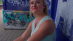 Outdoors quickie with cute Lily Joy who loves riding in reverse