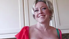 Busty Dee Williams loves rubbing a cock between her big boobs