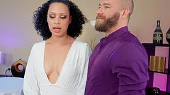 Rough FFM threesome on the bed with Diamond Banks & Alyx Star