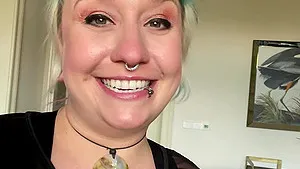 Homemade video of FFM threesome with Anuskatzz and Eden Ivy