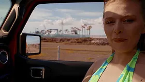 Horny chick Sahara Skye gives a blowjob and gets fucked in the car