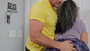 Khloe Kapri and Gem Jewels enjoy during rough FFM threesome