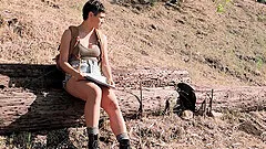 Outdoor dicking with a good looking brunette - Kira Noir