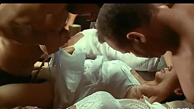 Maggie Q - Naked Weapon