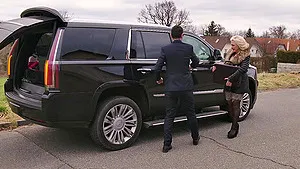 Chubby mature Camilla Creampie wants to be fucked on the table