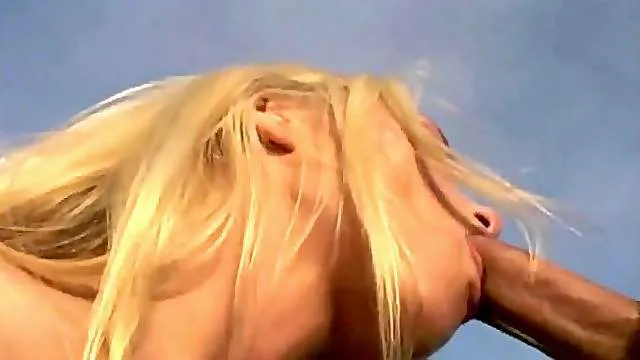 Banging outdoors at the beach mansion