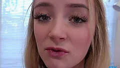 Foot fetish video in close up of Maria Kazi giving her man a blowjob