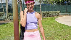 Short hair amateur Sidra Sage gives head and takes it up the butt