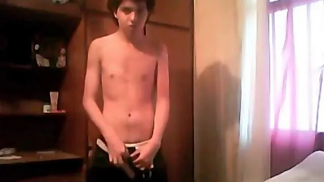 Tall skinny webcam boy strokes his dick