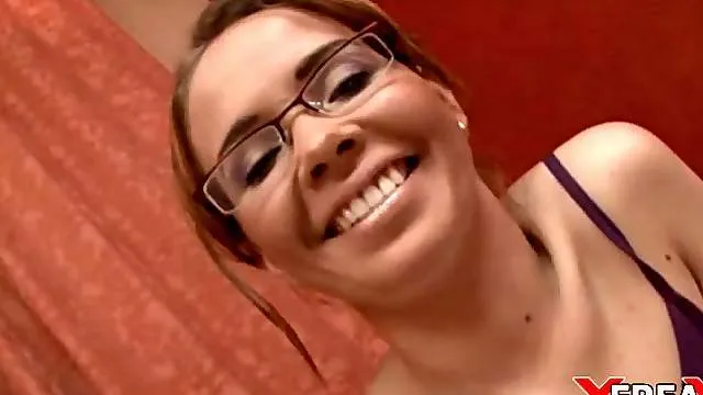 Beauty in glasses screwed in her tigth asshole