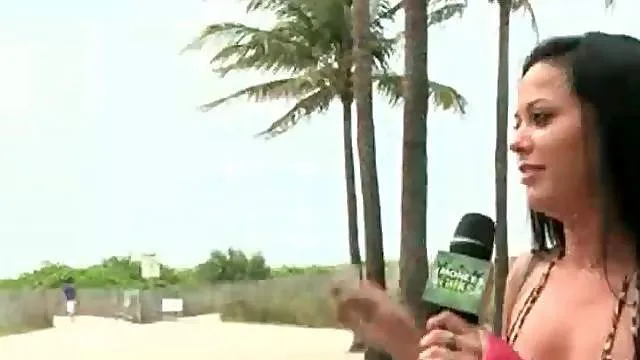 Bikini babes shake their sexy asses on the beach