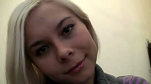 Blonde Ex Girlfriend Stripping