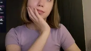 Brunette Solo Webcam Masturbation