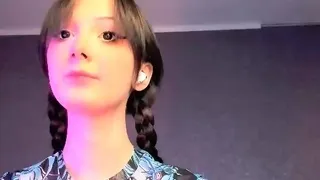 Brunette Solo Webcam Masturbation