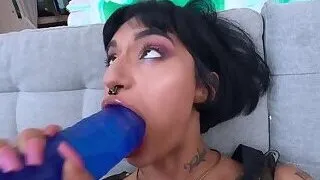 WET TRIPLE SET&excl; Hot slut Candy Scott gets a powerful DVP DAP TP and lots of piss in her mouth