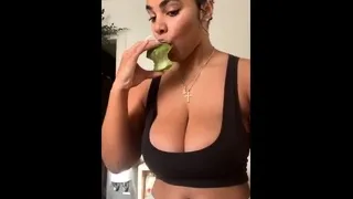 Sexy Amateur Preggo Girl in Webcam Free Big Boobs Porn Video