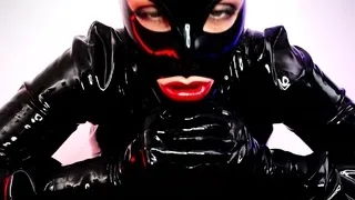 Brunette Solo Webcam Masturbation