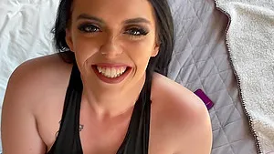 Interracial fucking in the bedroom with BBW brunette Ryan Smiles