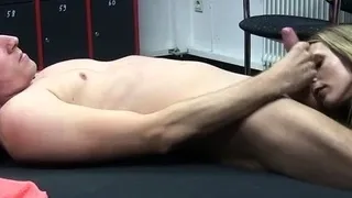 Skinny beginner doesn't like swallowing cum