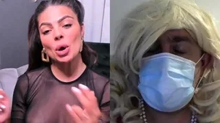 Webcam skinny brunette plays her squirt pussy